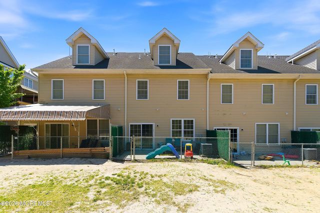 187 Coles Way, Lakewood, NJ 08701