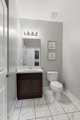 187 Coles Way, Lakewood, NJ 08701