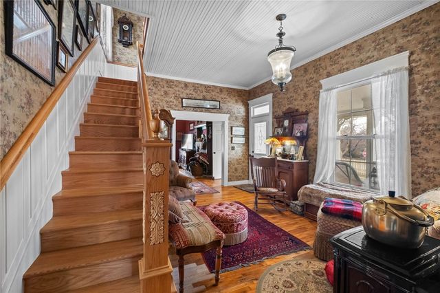 102 W Bush Street, Prairie Grove, AR 72753