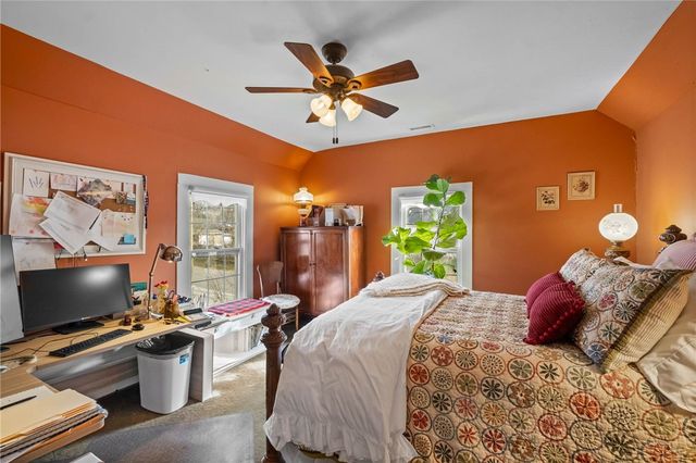 102 W Bush Street, Prairie Grove, AR 72753