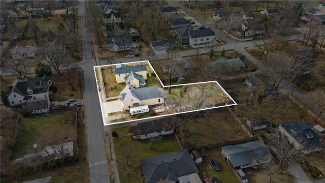 102 W Bush Street, Prairie Grove, AR 72753