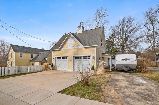 102 W Bush Street, Prairie Grove, AR 72753