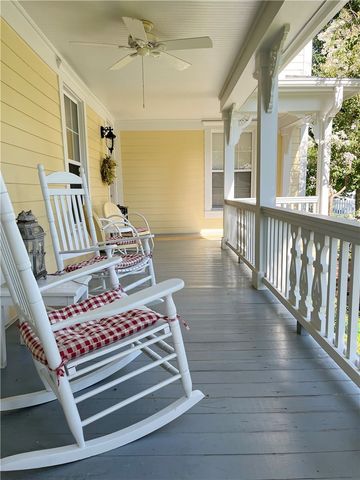 102 W Bush Street, Prairie Grove, AR 72753