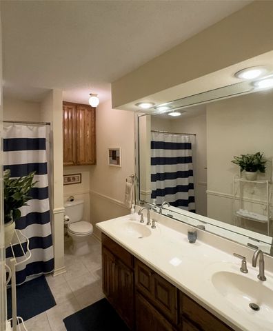 2800 Clearmeadow Street, Bedford, TX 76021