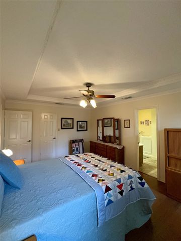 2800 Clearmeadow Street, Bedford, TX 76021