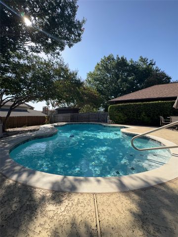 2800 Clearmeadow Street, Bedford, TX 76021
