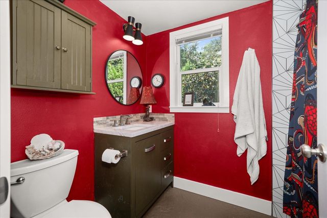 19 N Ash St, Spokane, WA 99201