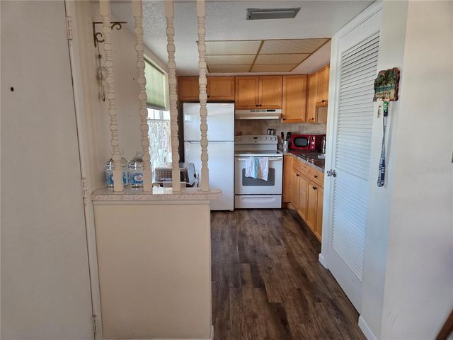 960 VIRGINIA STREET 207, Dunedin, FL 34698