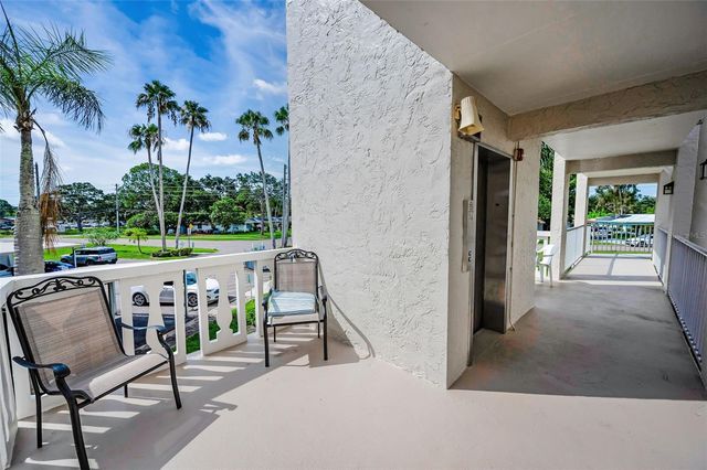 960 VIRGINIA STREET 207, Dunedin, FL 34698