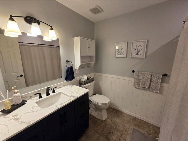 141 SE 611 Road, Warrensburg, MO 64093