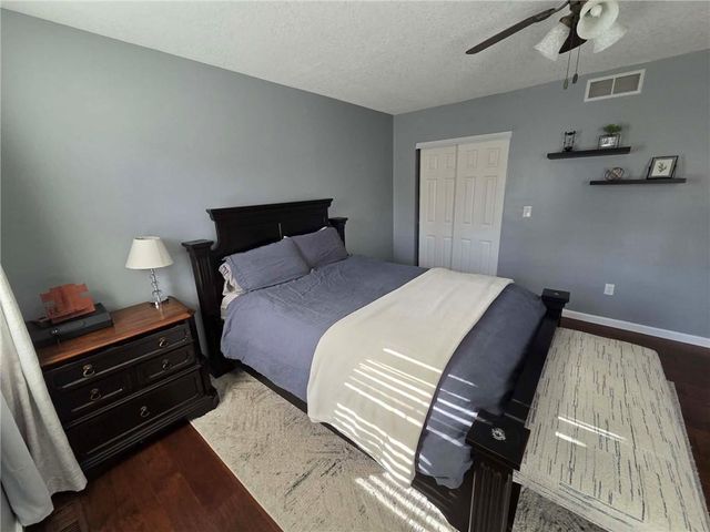 141 SE 611 Road, Warrensburg, MO 64093