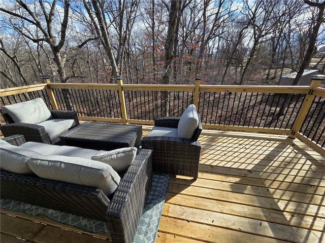 141 SE 611 Road, Warrensburg, MO 64093