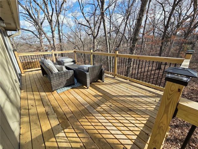 141 SE 611 Road, Warrensburg, MO 64093