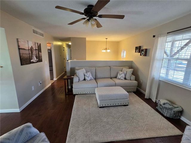 141 SE 611 Road, Warrensburg, MO 64093