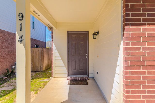 914 Parsonfield Court, Spring, TX 77373