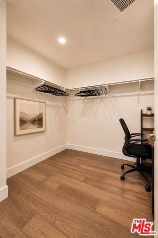 728 N Sweetzer Avenue 112, West Hollywood, CA 90069