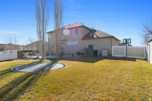 4212 W PARK HOLLOW LN, Riverton, UT 84096