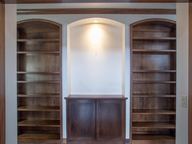 1750 LIMESTONE TRAIL, De Pere, WI 54115