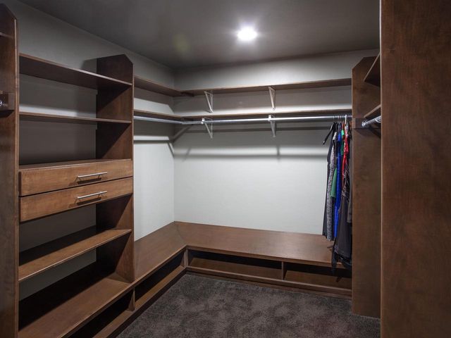 1750 LIMESTONE TRAIL, De Pere, WI 54115