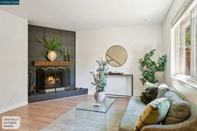 225 Mayhew Way 5, Walnut Creek, CA 94597