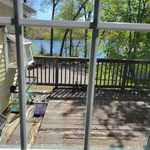22 Ridgewood Road, East Haddam, CT 06415