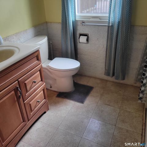 22 Ridgewood Road, East Haddam, CT 06415
