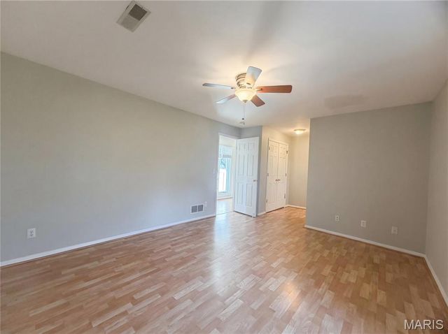 565 Graeser Road, St Louis, MO 63141