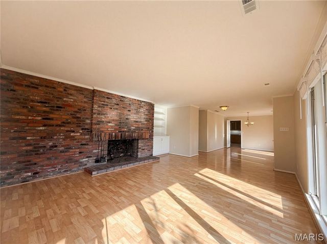 565 Graeser Road, St Louis, MO 63141