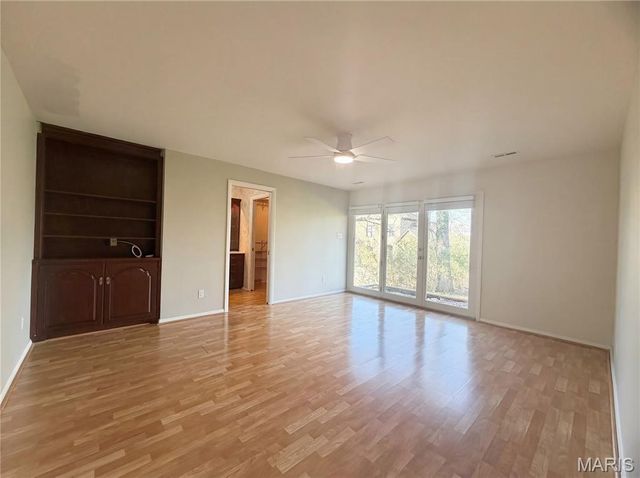 565 Graeser Road, St Louis, MO 63141