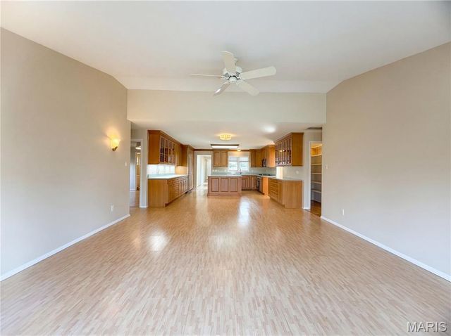 565 Graeser Road, St Louis, MO 63141