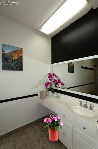 464 W Rockrimmon Boulevard H, Colorado Springs, CO 80919