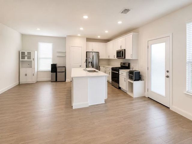 1328 Middlebrooks Drive, Forney, TX 75126