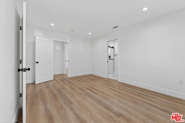 678 E 45th Street, Los Angeles, CA 90011