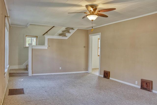 1023 W COMMERCIAL STREET, Appleton, WI 54914