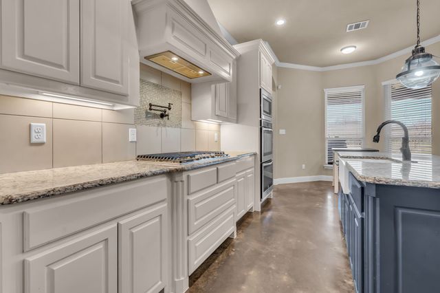 8500 Cobble Stone, Godley, TX 76044