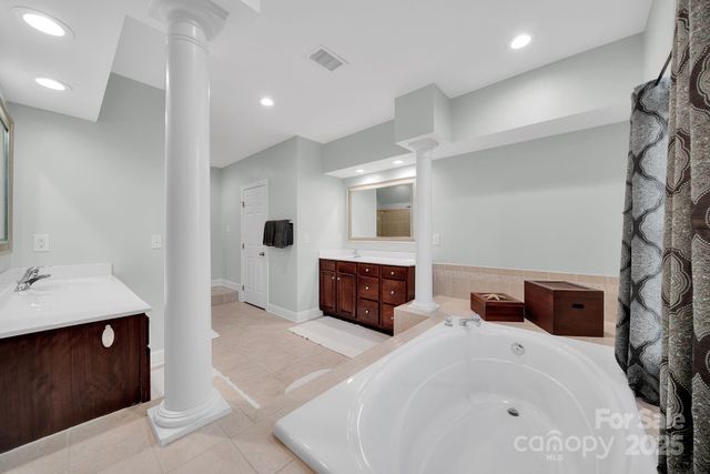 175 Corona Circle, Mooresville, NC 28117