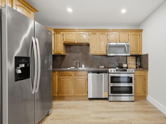 1320 RIVERSIDE Circle 1322, Wellington, FL 33414