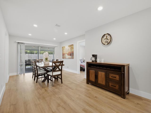 1320 RIVERSIDE Circle 1322, Wellington, FL 33414