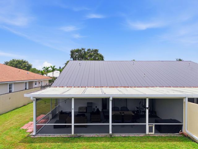 1320 RIVERSIDE Circle 1322, Wellington, FL 33414