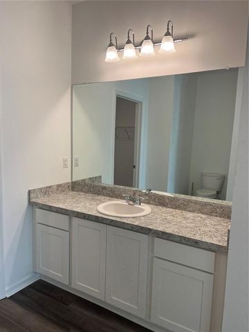 2307 HARRIS HAWK AVENUE, Ruskin, FL 33570