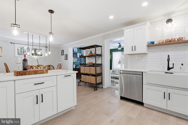 2325 WILLOW BROOK DR, Huntingdon Valley, PA 19006