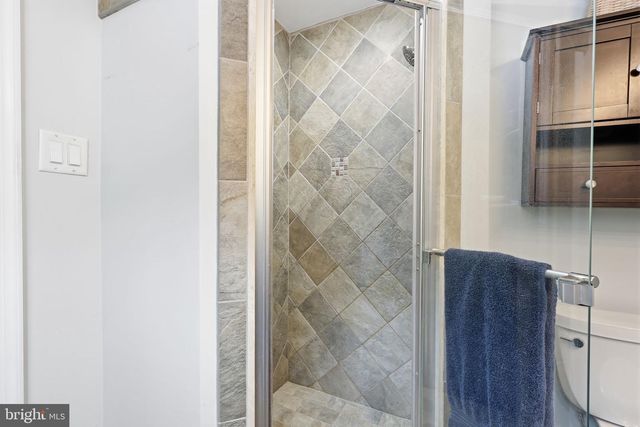 2325 WILLOW BROOK DR, Huntingdon Valley, PA 19006