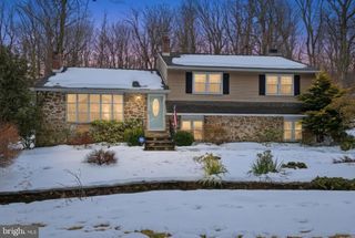 2325 WILLOW BROOK DR, Huntingdon Valley, PA 19006