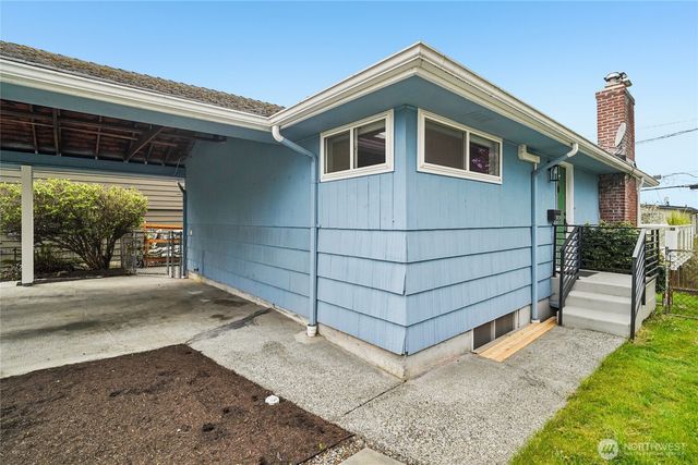 3909 13th Avenue S, Seattle, WA 98108