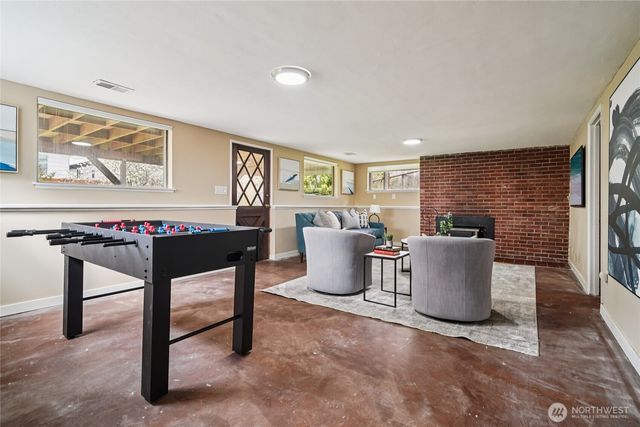 3909 13th Avenue S, Seattle, WA 98108