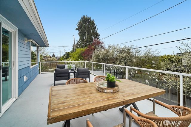 3909 13th Avenue S, Seattle, WA 98108