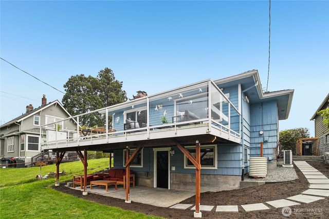 3909 13th Avenue S, Seattle, WA 98108