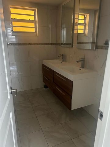 16400 NE 17th Ave 603, North Miami Beach, FL 33162