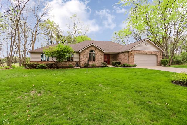 1076 Chipmunk Lane, Pendleton, IN 46064