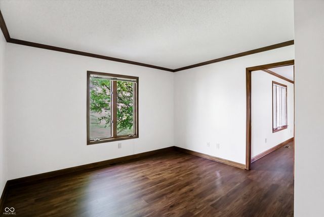 1076 Chipmunk Lane, Pendleton, IN 46064